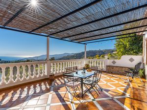 23740942-Ferienhaus-6-Frigiliana-300x225-4