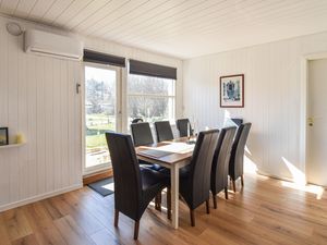 23742709-Ferienhaus-8-Frørup-300x225-3