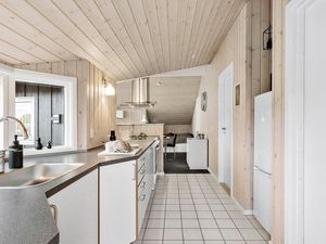 24002796-Ferienhaus-6-Frørup-300x225-4