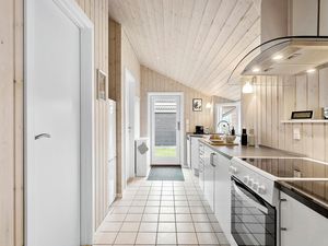 24002796-Ferienhaus-6-Frørup-300x225-5