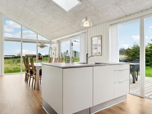 23760891-Ferienhaus-6-Frørup-300x225-4