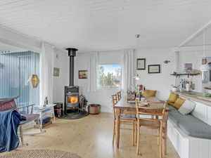 23721556-Ferienhaus-6-Frøstrup-300x225-2