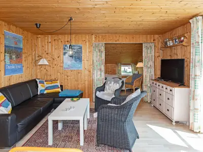 Indoor Indoor