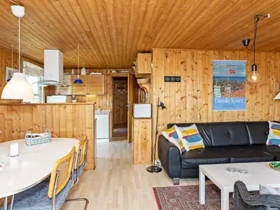 Indoor Indoor