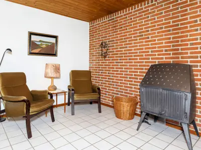 Indoor Indoor
