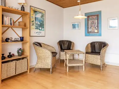 Indoor Indoor