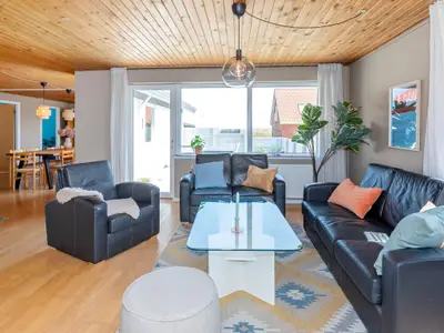 Indoor Indoor