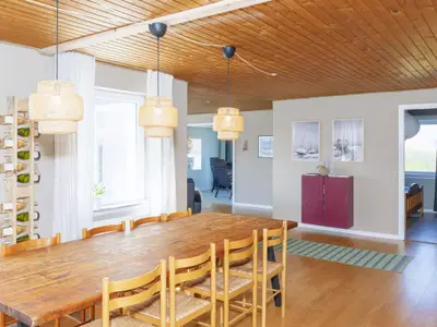 Indoor Indoor