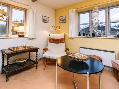Indoor Indoor