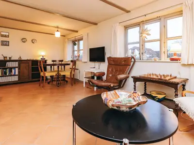 Indoor Indoor