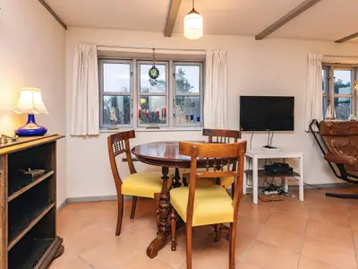 Indoor Indoor