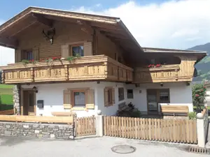 Ferienhaus für 8 Personen (150 m²) in Fügen