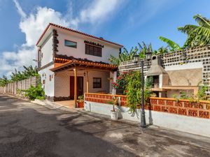 23836514-Ferienhaus-4-Fuencaliente de La Palma-300x225-2