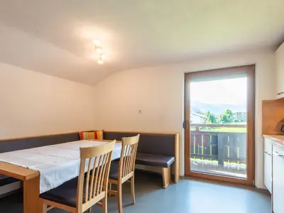 DiningRoom