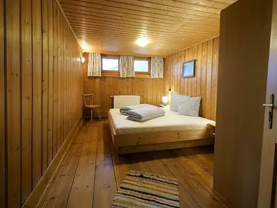 Zillertal-Fuegen-Haus-Thoma-Huber-Schlafzimmer3