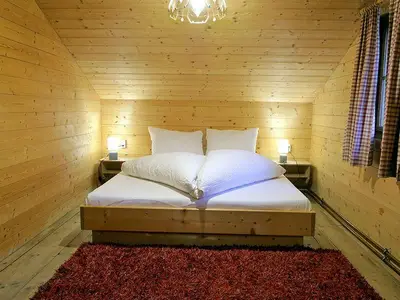 Zillertal-Fuegen-Haus-Thoma-Huber-Doppelzimmer2