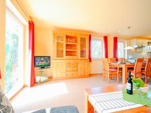 23948504-Ferienhaus-6-Fuhlendorf (Nordvorpommern)-300x225-3