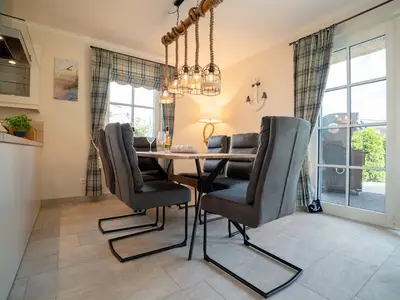 DiningRoom