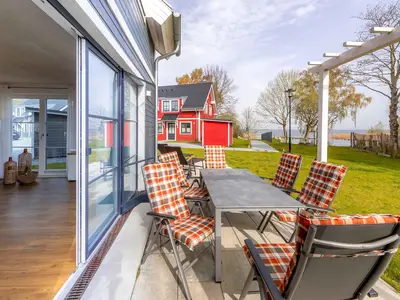 Einfamilienhaus Ostseenest Fuhlendorf mit großzügiger Terrasse