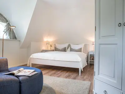 Schlafzimmer OG