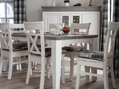DiningRoom