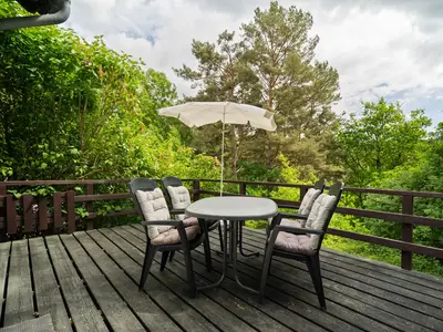 Ferienhaus Waldblick am Plauer See mit Terrasse