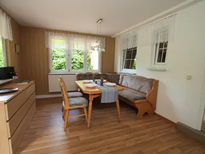 DiningRoom