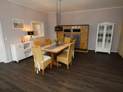 DiningRoom