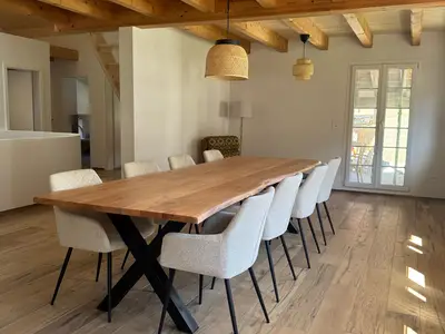 Wohnbereich mit Esstisch