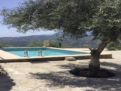 PoolOfHouse
