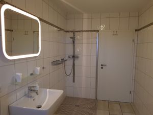 21698515-Ferienhaus-6-Gahlkow-300x225-4