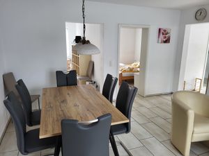 21698515-Ferienhaus-6-Gahlkow-300x225-1