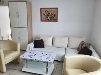 Ferienhaus für 6 Personen (65 m²) in Loissin 4/10