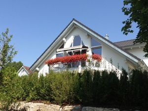 23981364-Ferienhaus-6-Gaienhofen-300x225-1