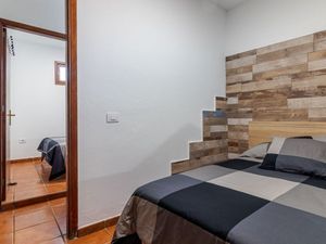 23543670-Ferienhaus-6-Gáldar-300x225-4