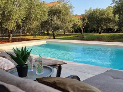 pool