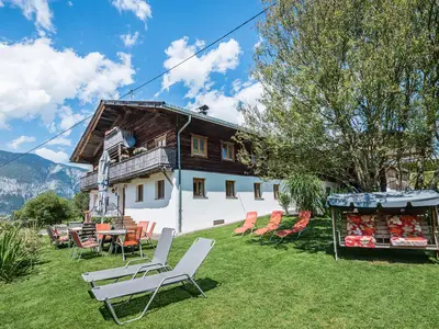 Hausansicht Sommer