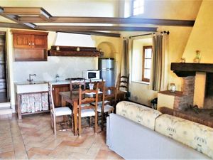 23519490-Ferienhaus-4-Gambassi Terme-300x225-2