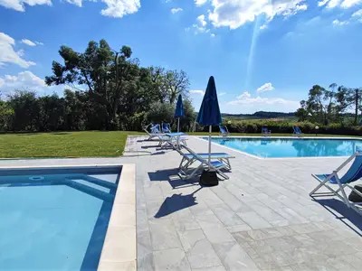 PoolOfHouse
