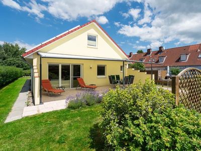 Urlaub buchen im Ferienhaus Garding an der Nordsee