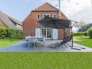 Ferienhaus für 8 Personen (220 m²) ab 252 € in Garding