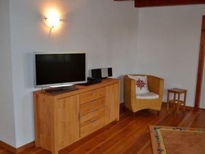 23898659-Ferienhaus-5-Garding-300x225-5