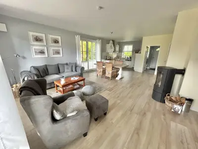 Großes Wohnzimmer