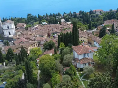 Ferienhaus für 8 Personen (220 m²) in Gardone Riviera 3/10
