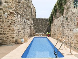 Ferienhaus für 8 Personen (350 m²) in Garriguella
