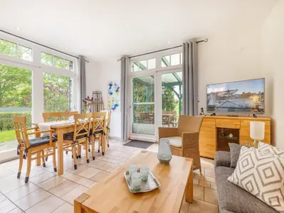 Ferienhaus für 12 Personen (250 m²) in Garz (Rügen) 1/10