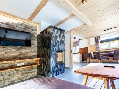 Fernseher,offener Kamin