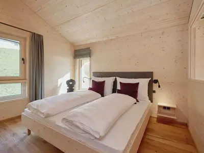 Haus Motta Schlafzimmer 1