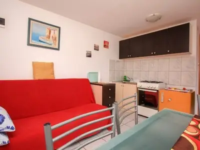 Ferienhaus für 4 Personen in Gdinj 5/8