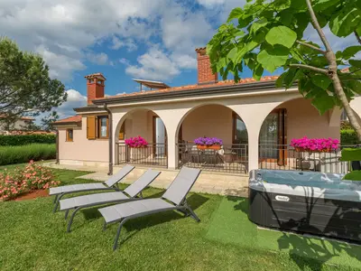 Ferienhaus für 5 Personen (95 m²) in Gedici 2/10